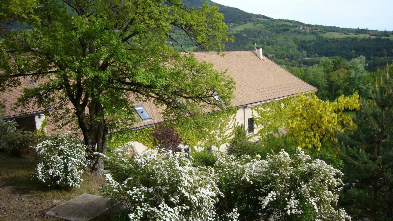 Auberge Du Goutarou Saint-Michel-les-Portes Екстер'єр фото